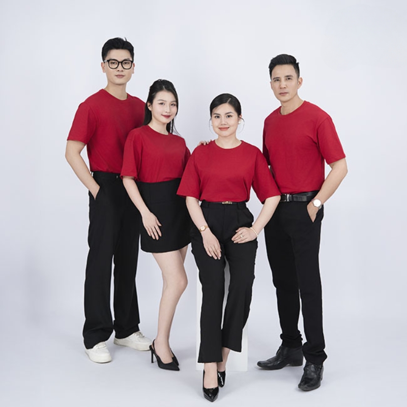 Mẫu Đồng Phục Công Ty Màu Đỏ
